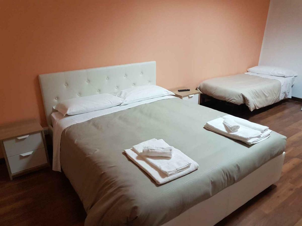 Hotel Piramide Reggio Emilia Eksteriør billede