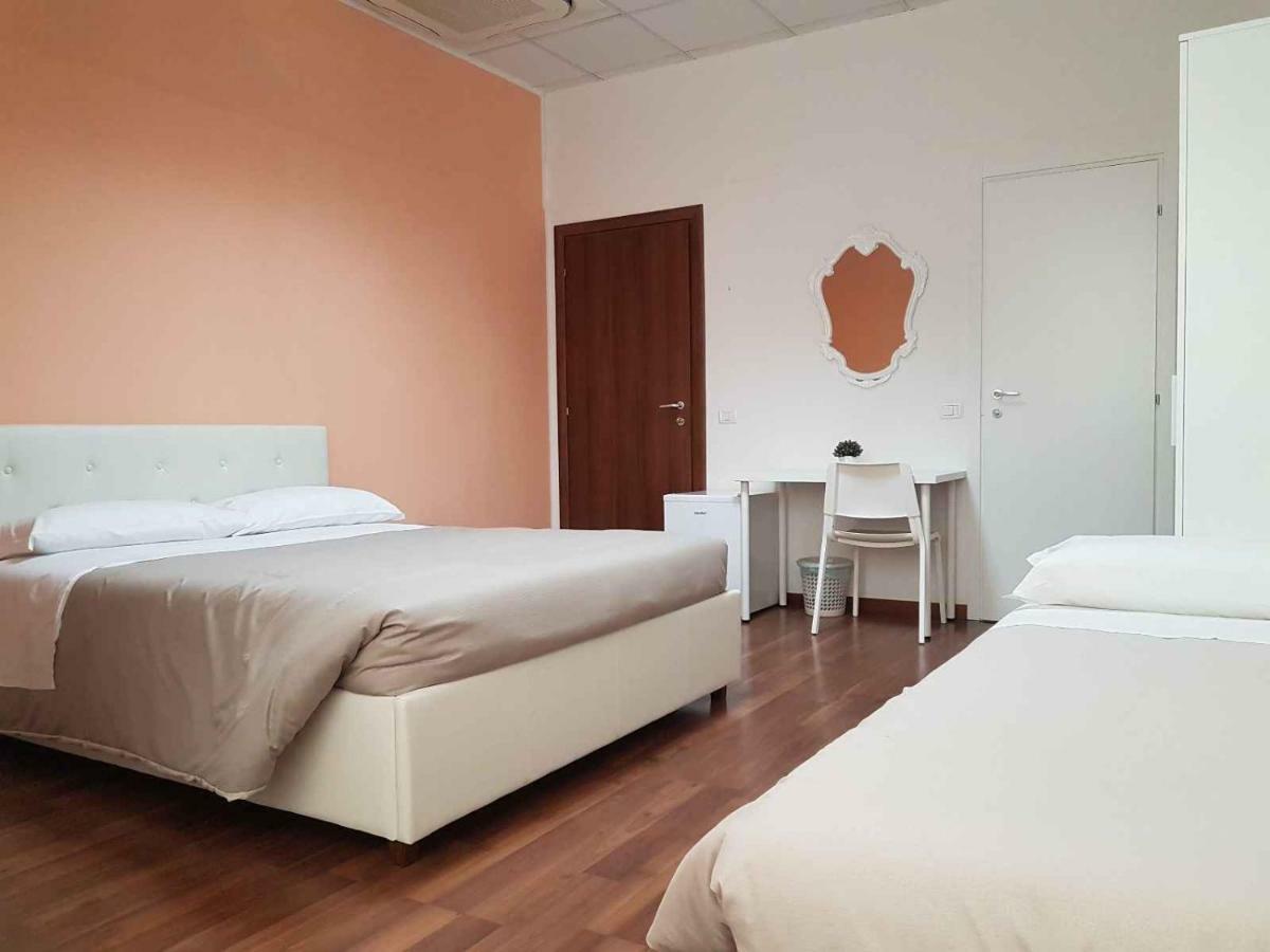 Hotel Piramide Reggio Emilia Eksteriør billede