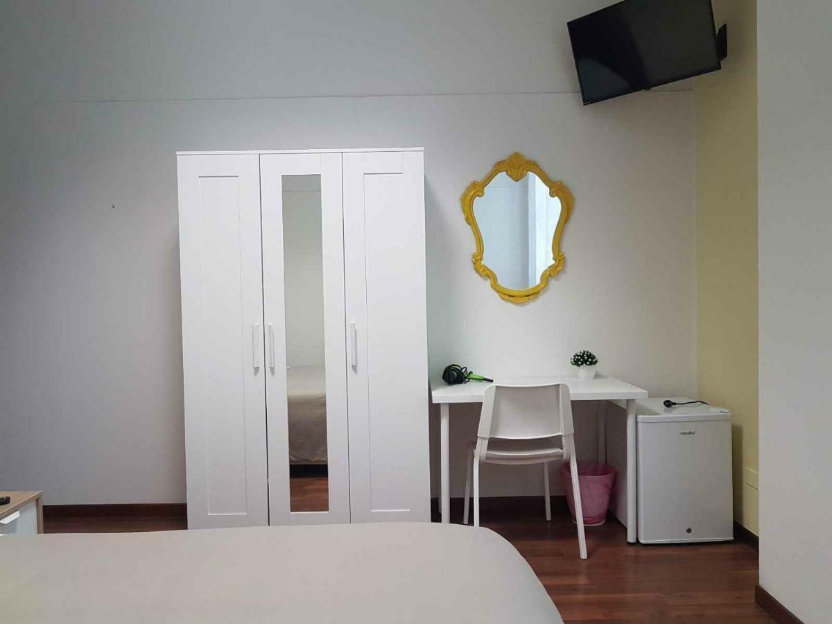 Hotel Piramide Reggio Emilia Eksteriør billede