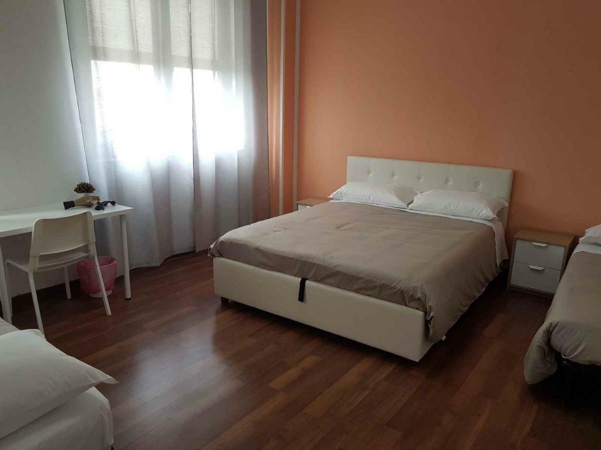 Hotel Piramide Reggio Emilia Eksteriør billede