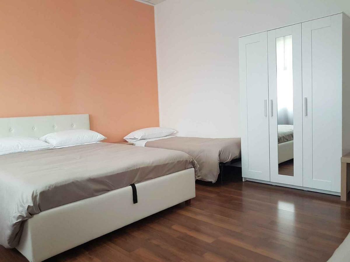 Hotel Piramide Reggio Emilia Eksteriør billede
