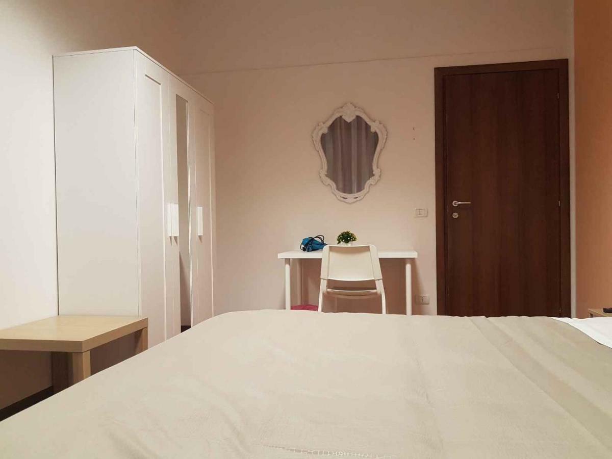 Hotel Piramide Reggio Emilia Eksteriør billede