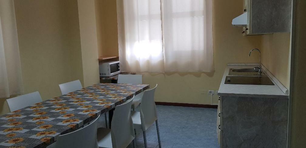 Hotel Piramide Reggio Emilia Eksteriør billede